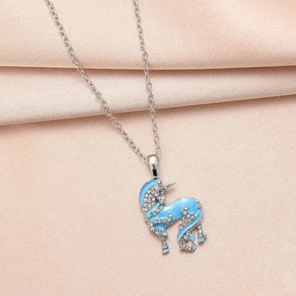 New Girls Blue unicorn pendant necklace